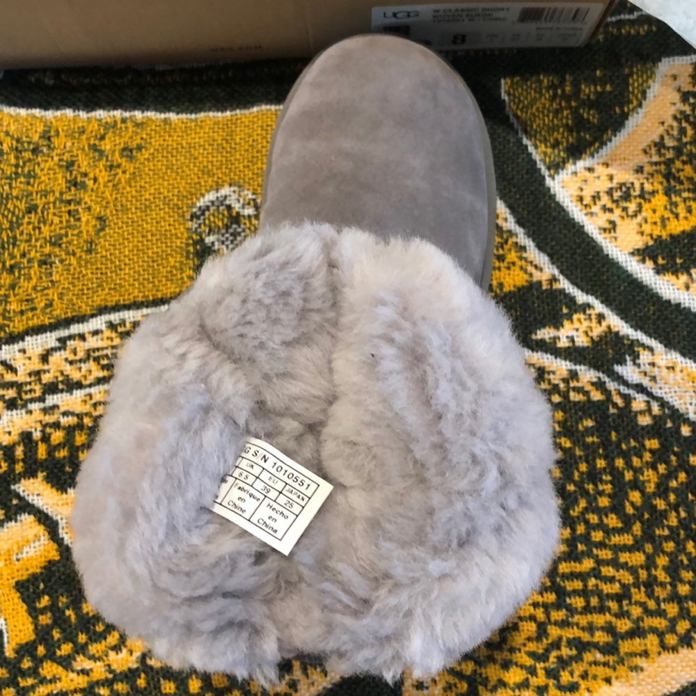 Ugg Australia short woven suede boots size 8 EUC - Picture 15 of 15